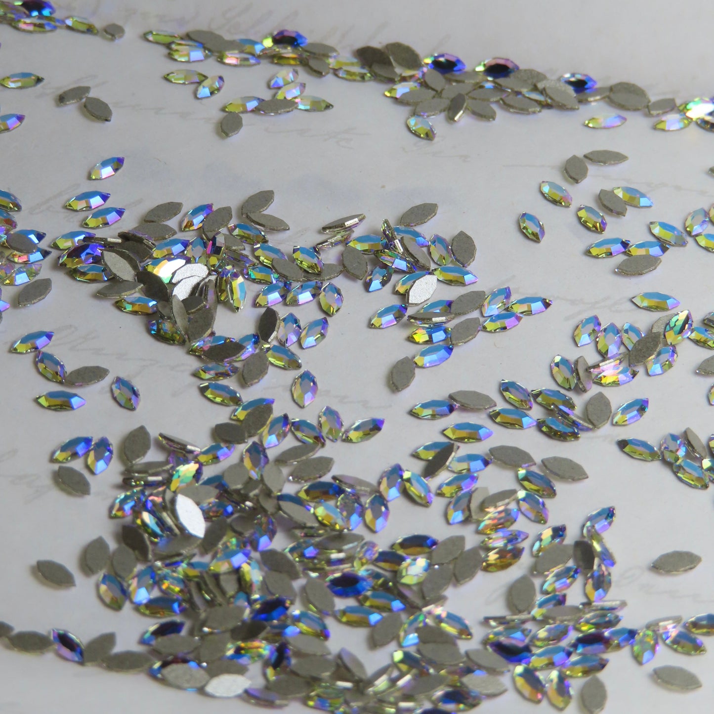 Pack de gemas dentales Navette SWAROVSKI® - Crystal Shimmer