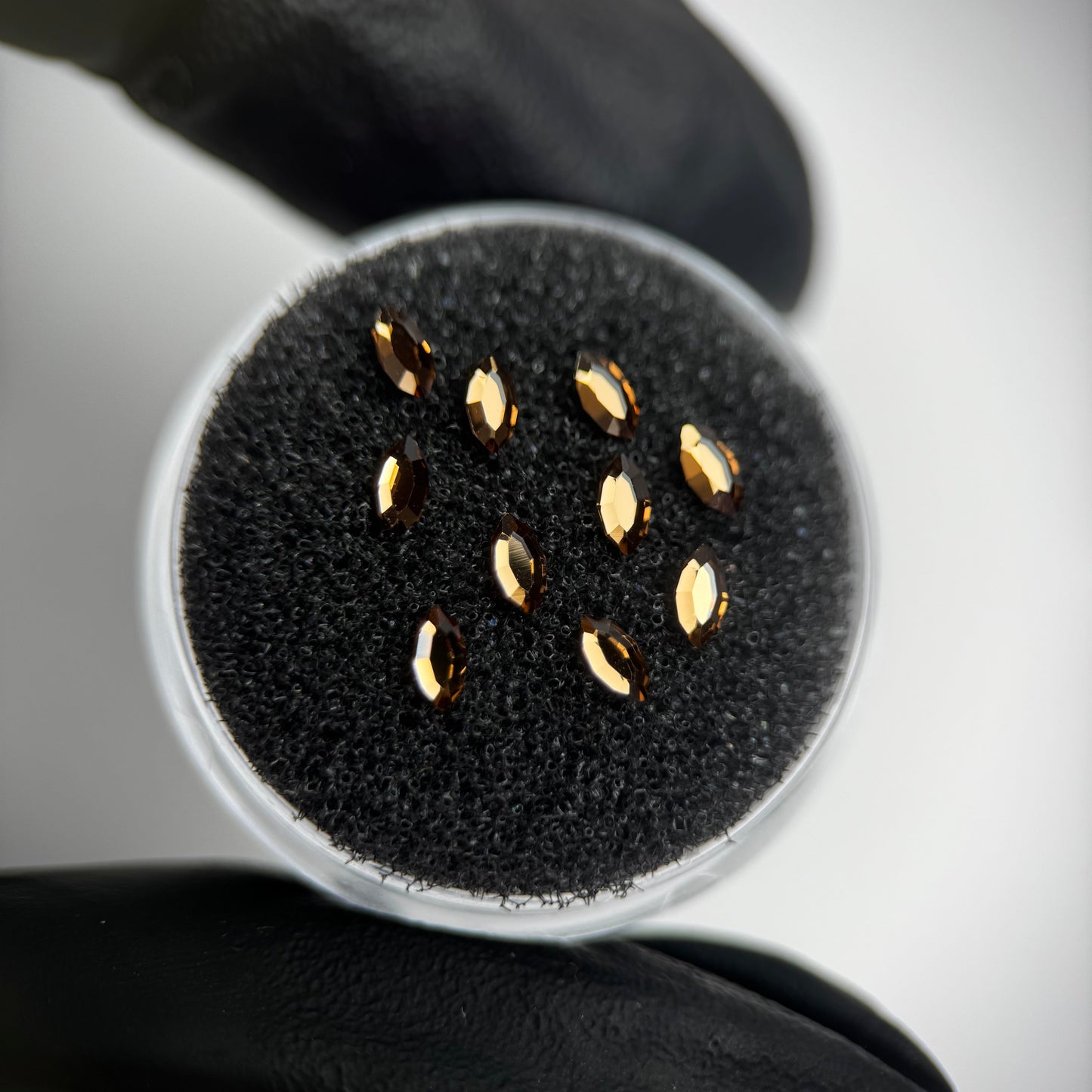 Pack de gemas dentales Navette SWAROVSKI® - Light Smoked Topaz