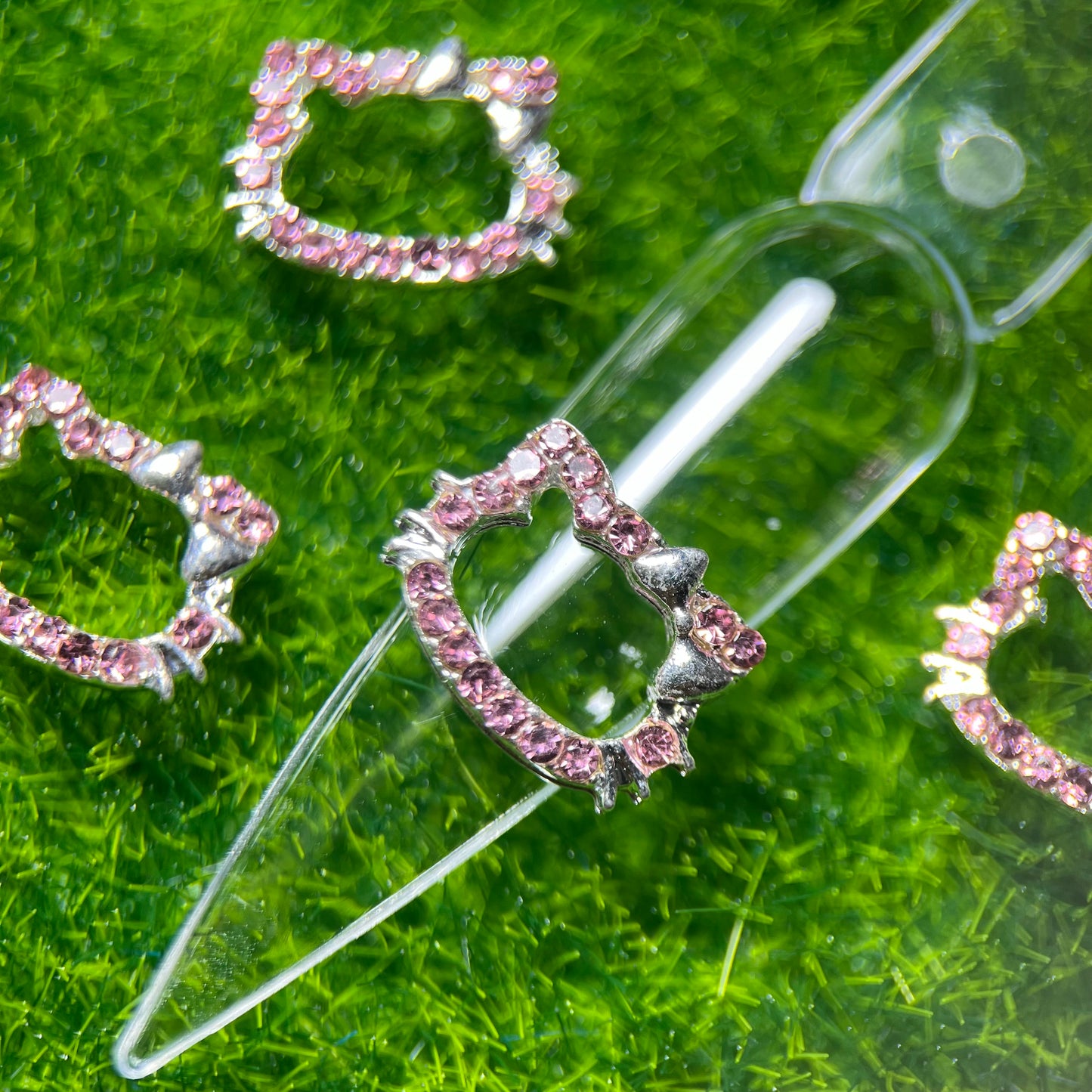 Joya HK diamantes rosa