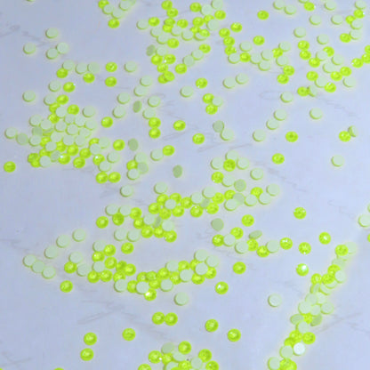 Cristales SWAROVSKI® 2058 redondos - Electr. Yellow Ignite