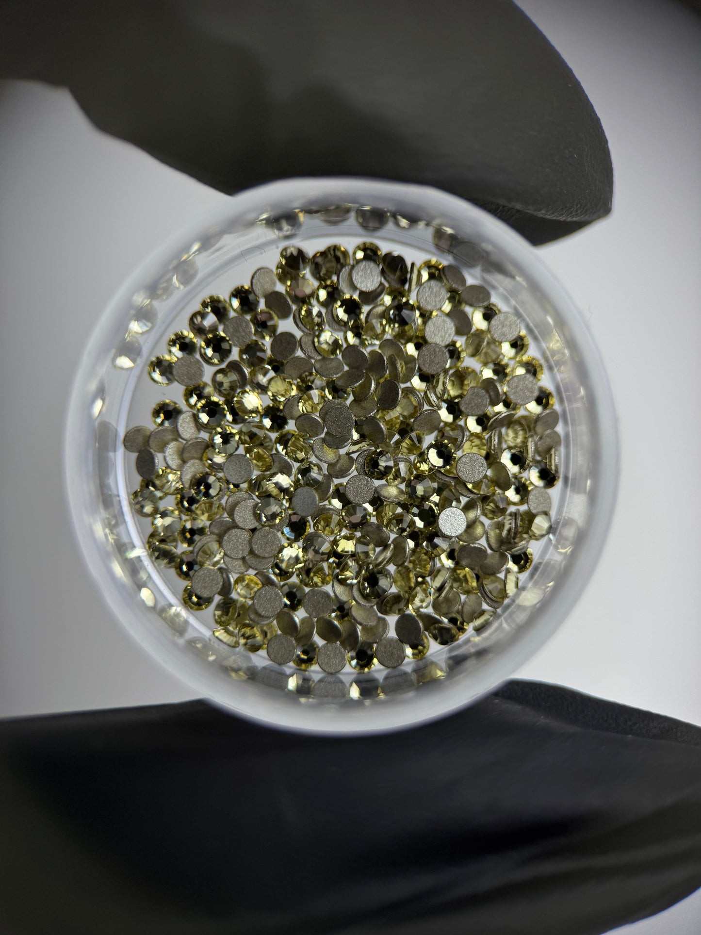 Cristales SWAROVSKI® 2058 redondos - Jonquil