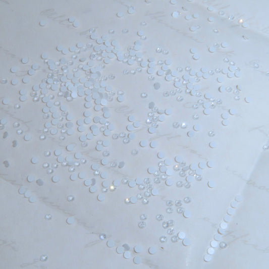 Cristales SWAROVSKI® 2058 redondos - Electr. White Ignite