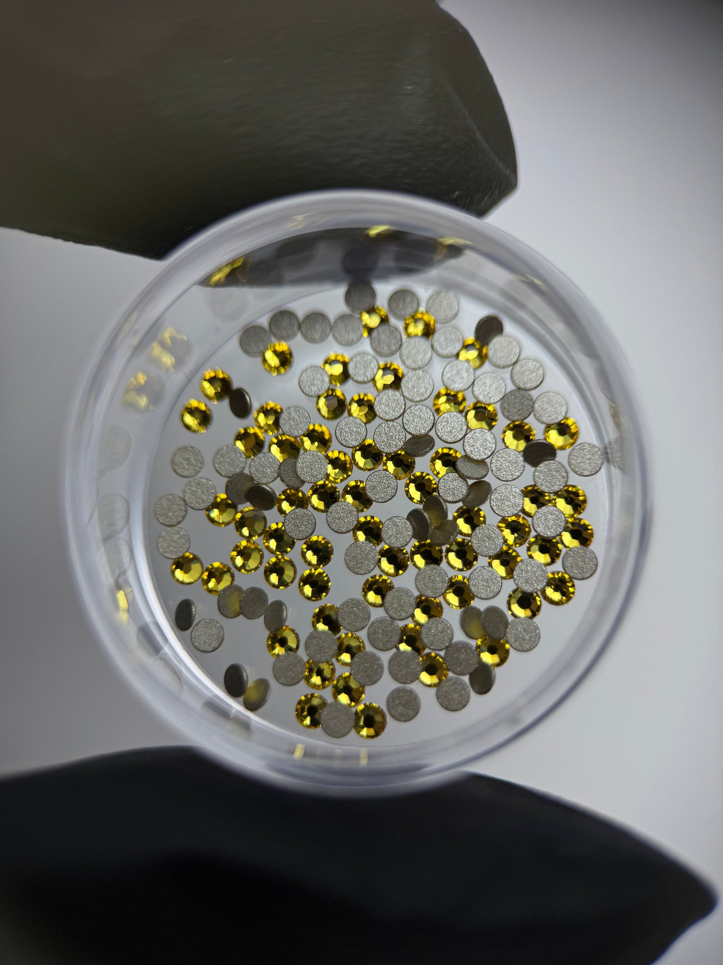 Cristales SWAROVSKI® 2058 redondos - Light Topaz