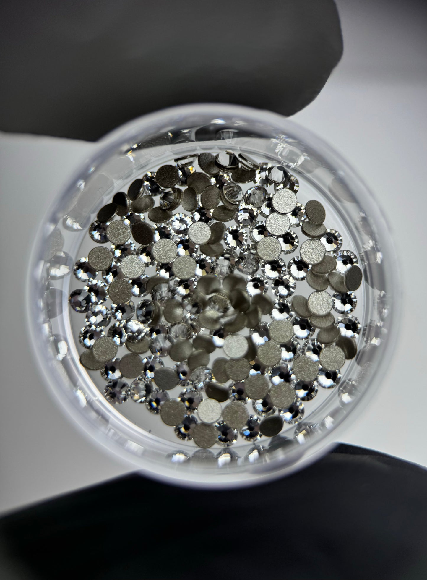 Cristales SWAROVSKI® 2058 redondos - Crystal - 100 unidades