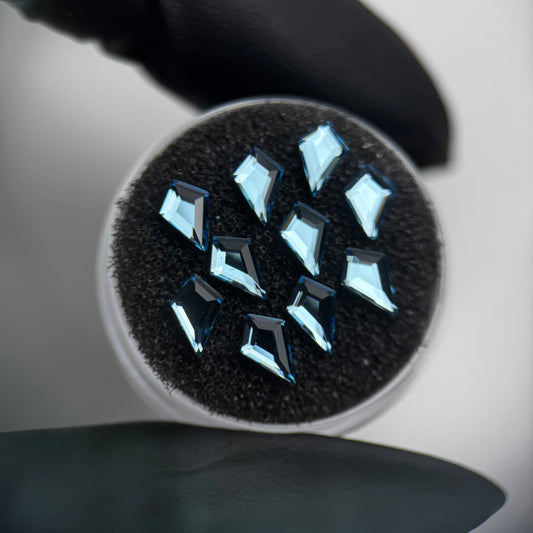 Pack 10 gemas dentales Cometa SWAROVSKI® - Aquamarine