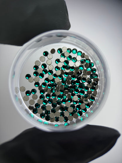 Gemas dentales SWAROVSKI® 2058 redondos - Emerald